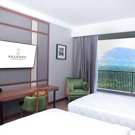 The Balcone Suites & Resort Bukittinggi Exterior foto