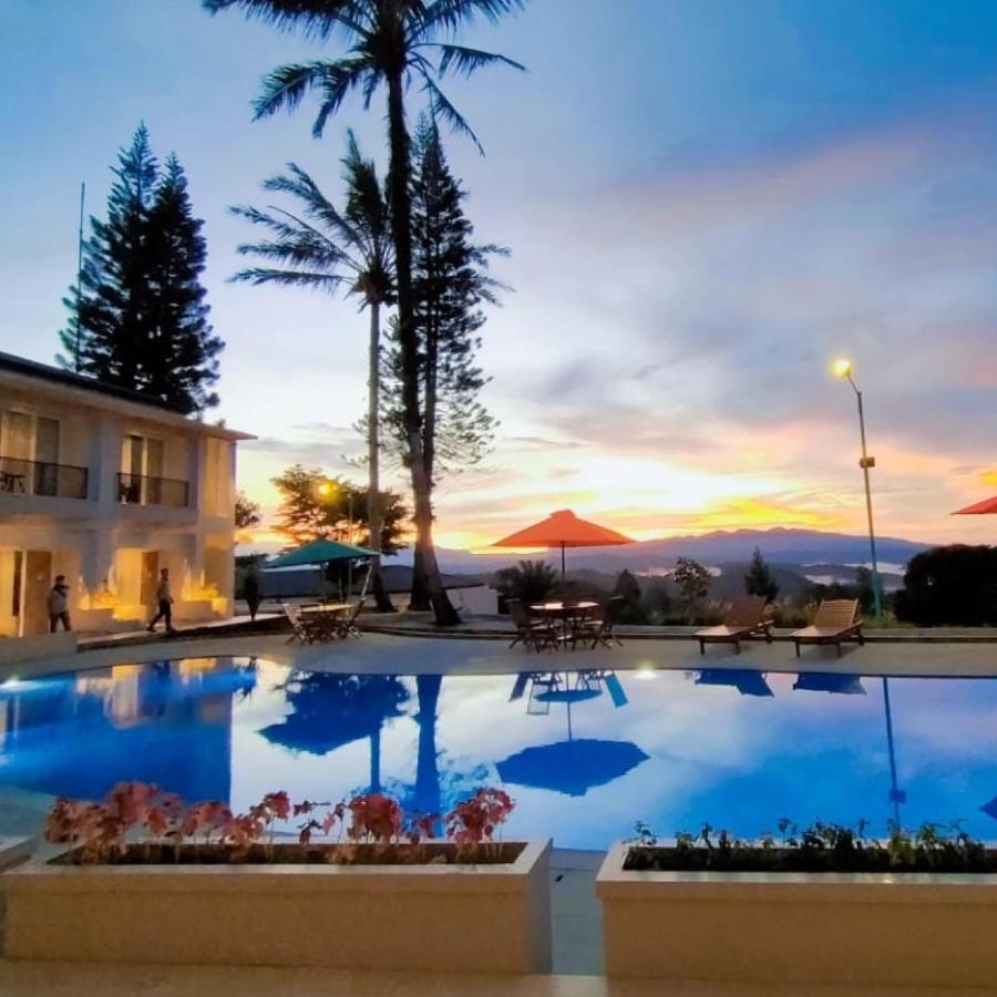 The Balcone Suites & Resort Bukittinggi Exterior foto